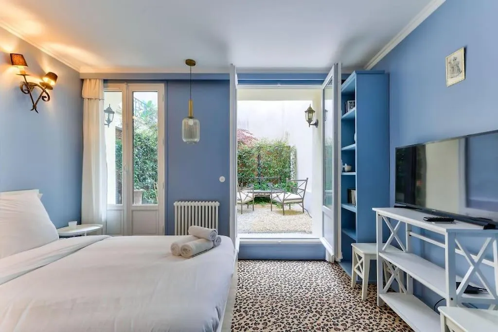 Apartment Elegant Appartement Avec Jardin Proche Du Pont Des Arts Paris
